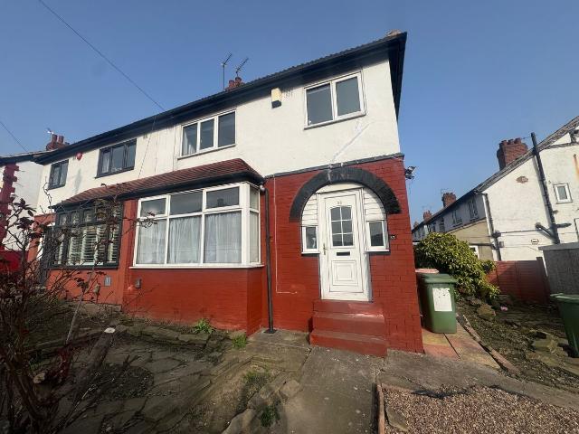Apartment for rent in Hyde Park, Leeds