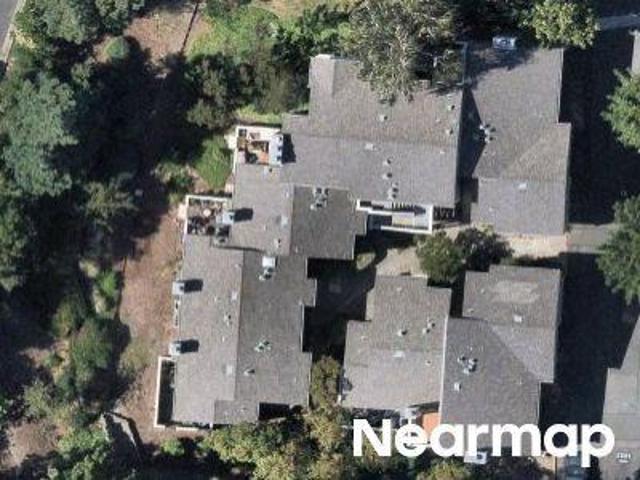 Condo for sale in Martinez, California