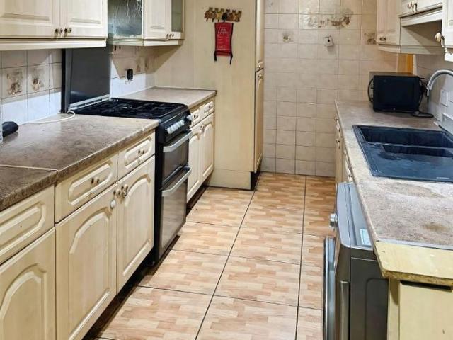 House for rent in London Borough of Barking and Dagenham, Greater London