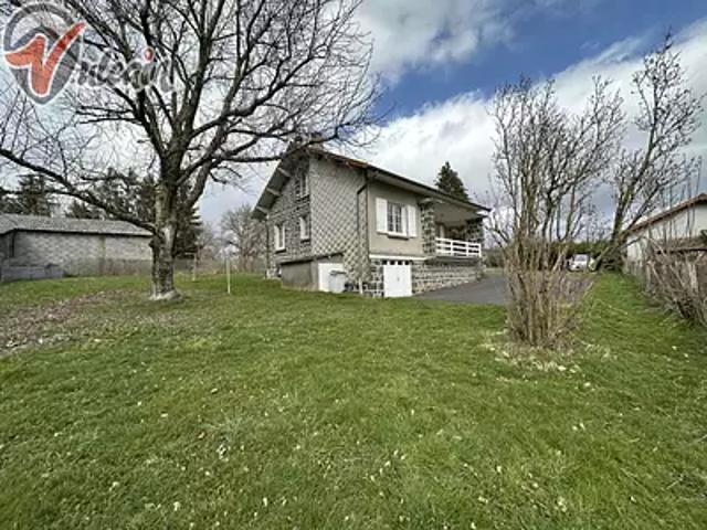 Maison vente à Issoire, Mazaye