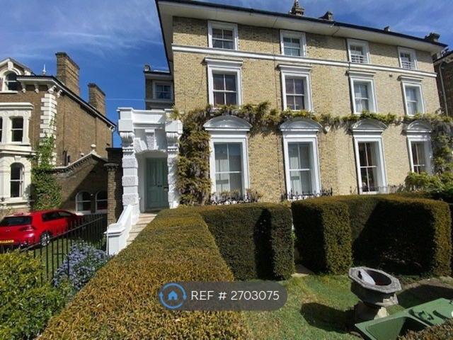 Apartment for rent in East Greenwich, Greater London
