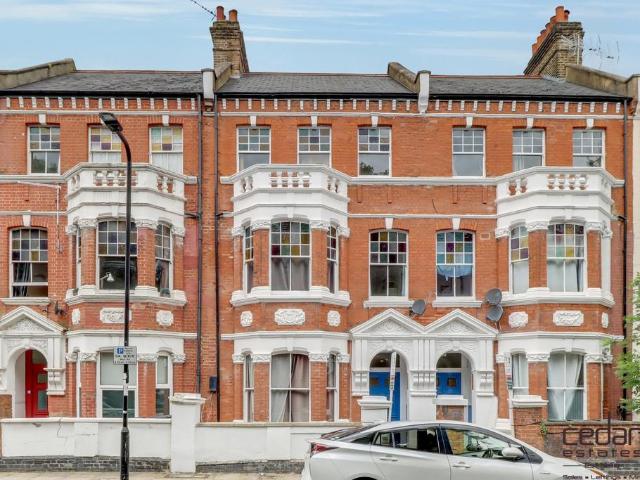 Apartment for rent in Kilburn, Greater London