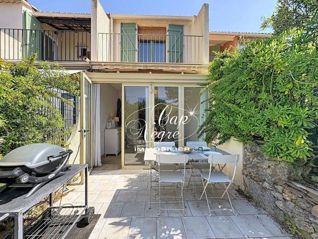 Appartement vente à Arrondissement de Toulon, Le Lavandou