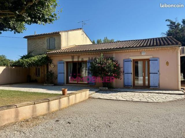 Maison vente à Arles, La Salle Les Alpes