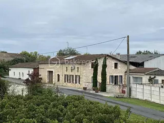 Maison vente à Mazion, Fond de Pimpan