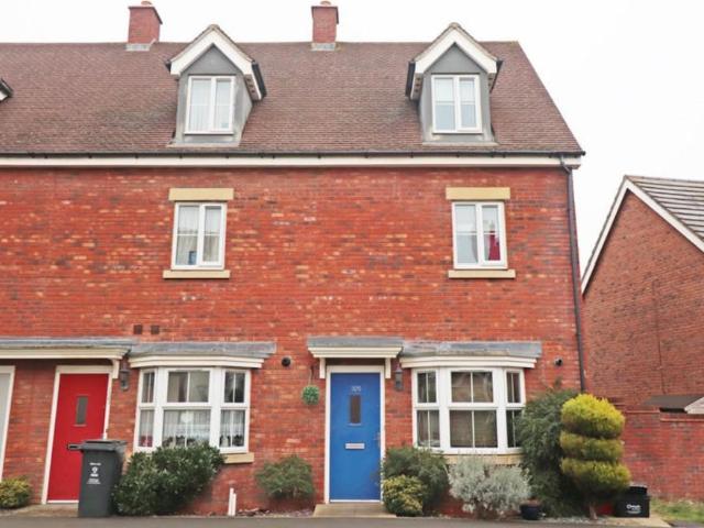 House for rent in Haydon End, Abbey Mead
