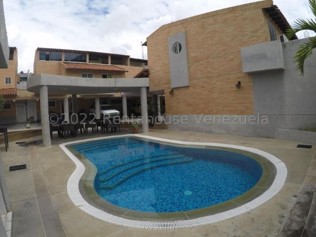 Townhouse en venta en Manongo, Valencia