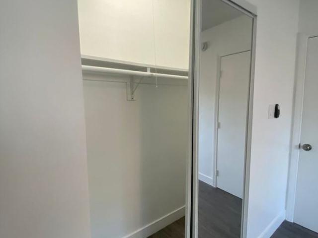 Apartment for rent in Canoga Park, California