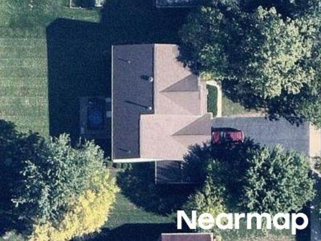 House for sale in North Aurora, Illinois