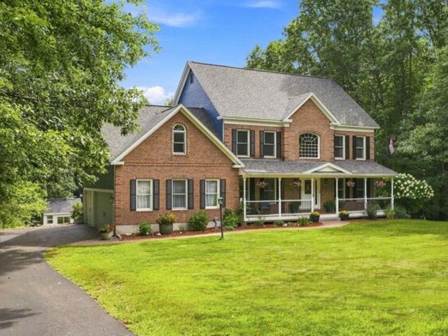 House for sale in Bedford, Hillsborough County