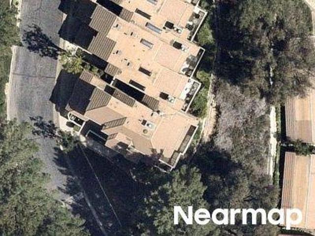 Condo for sale in Canyon Country, California