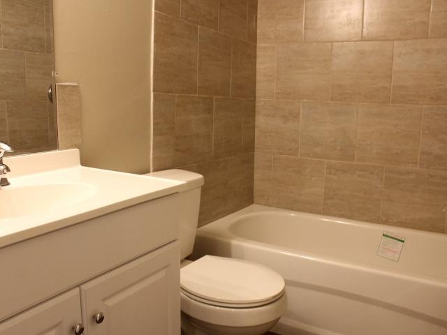 Apartment for rent in Wedgewood, Alberta