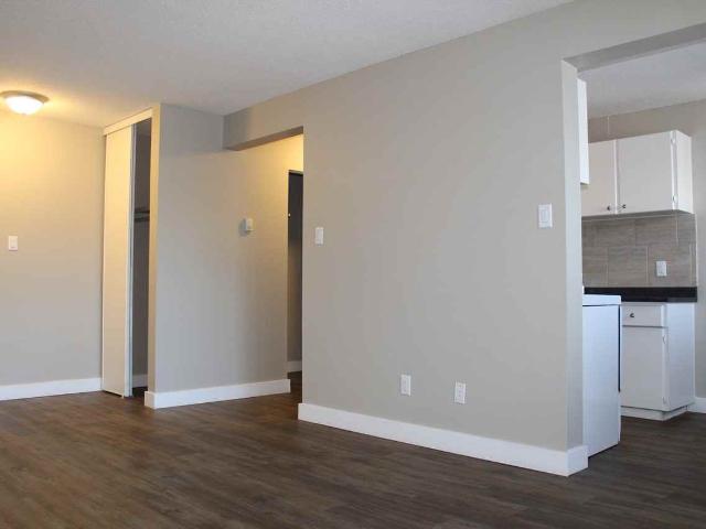 Apartment for rent in Wedgewood, Alberta