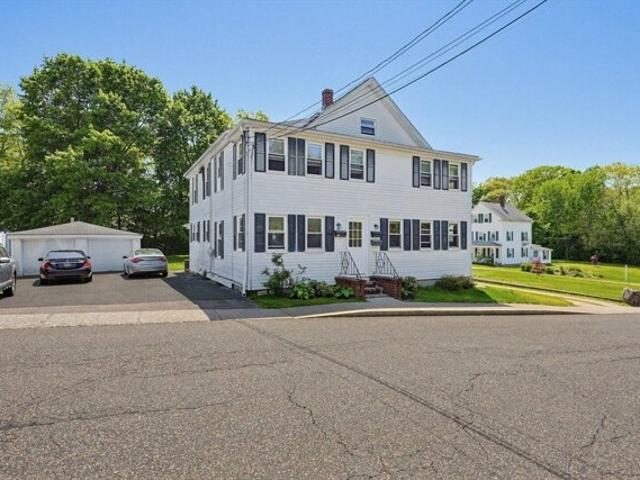 House for sale in Franklin, Massachusetts
