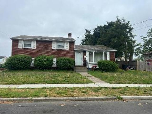 House for sale in Bellmawr