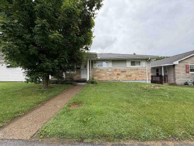 House for sale in Moundsville, West Virginia