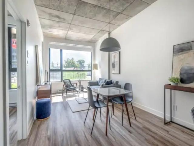 Apartment for rent in St. Leonard's, Quebec
