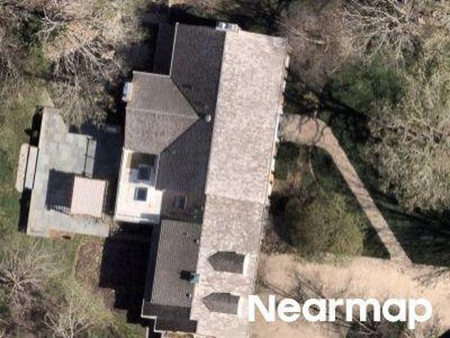 House for sale in Lake Forest