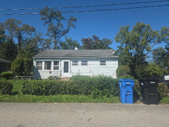 House for sale in Huntingdon Heights, North Huntingdon Township