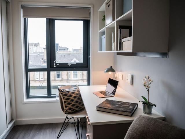 Apartment for rent in Gayfield, Broughton