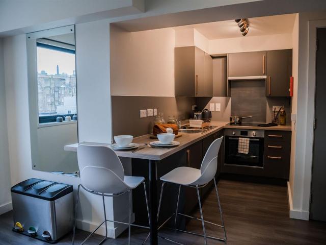 Studio for rent in Gayfield, Broughton