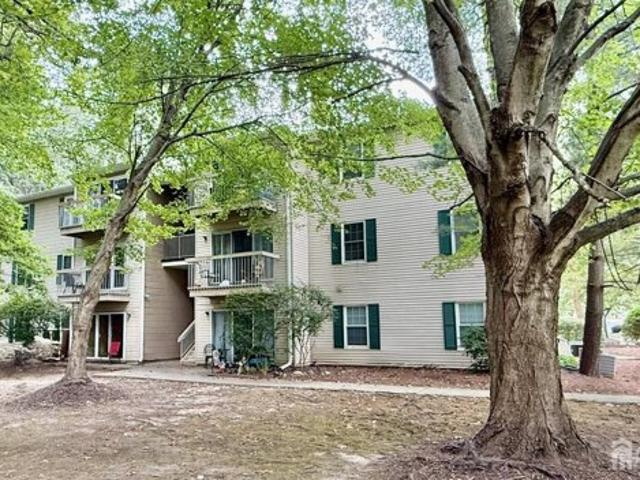 Condo for sale in East Brunswick, New Jersey