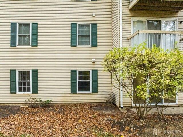 Condo for sale in East Brunswick, New Jersey