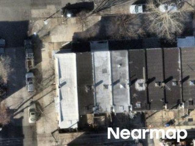 Townhouse for sale in Ellwood Park/Monument, Baltimore
