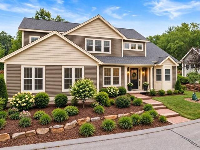 Condo for sale in Hopkinton, Middlesex County