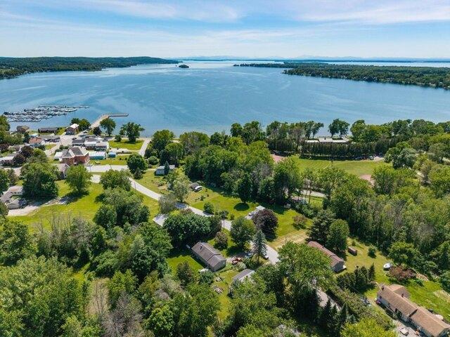 House for sale in Saint Albans Bay, Vermont