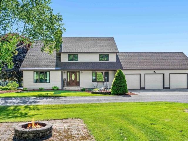 House for sale in Williamstown, Vermont