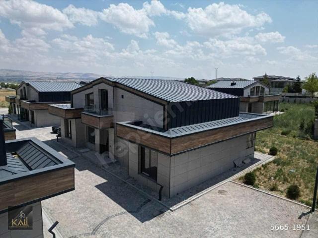 Gölbaşi, Ankara içerisinde satılık Villa