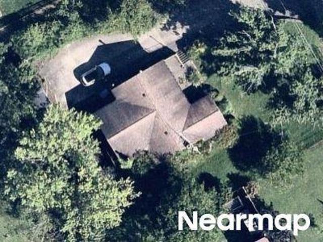 House for sale in Center, Plum