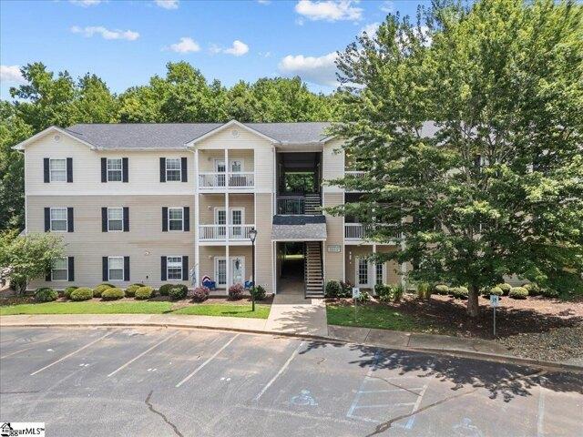 Condo for sale in Greenville