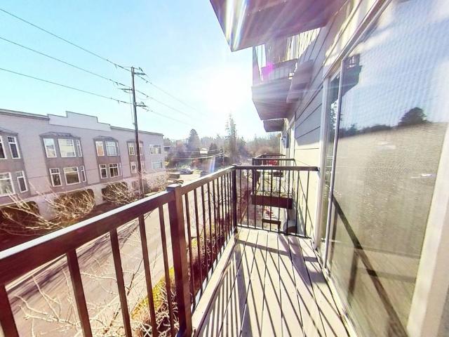 Apartment for rent in Lakeway Mobile Estates, Bellingham