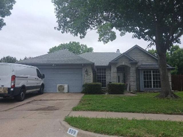 House for sale in Arlington, Texas