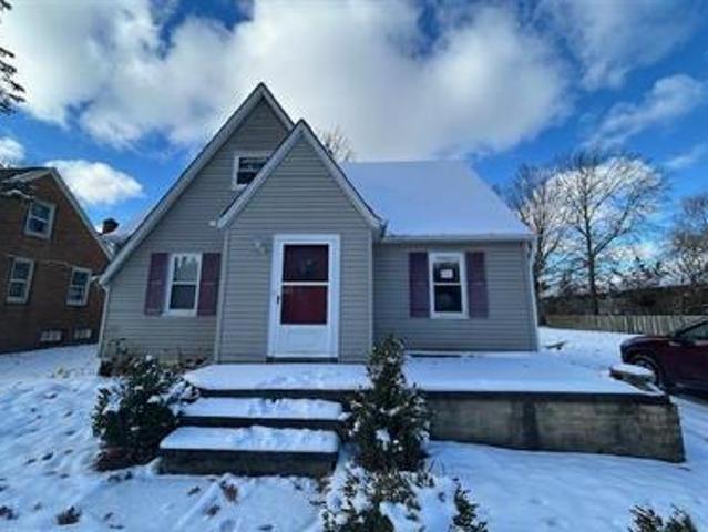 House for sale in Olmsted Falls, Ohio