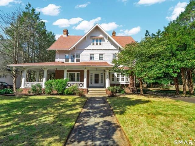 House for sale in Suburban Westville Historic District, New Haven