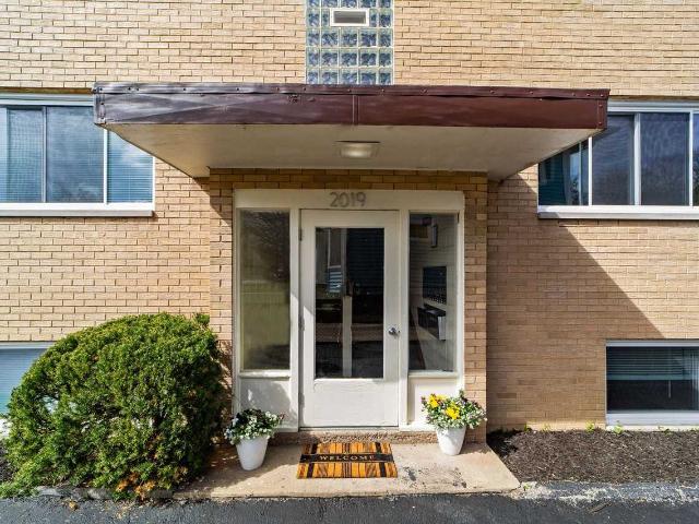 Apartment for rent in Lakewood, Ohio