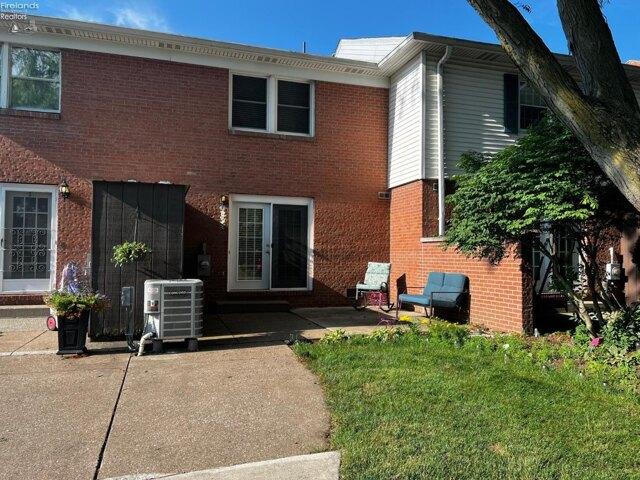 Condo for sale in Sandusky