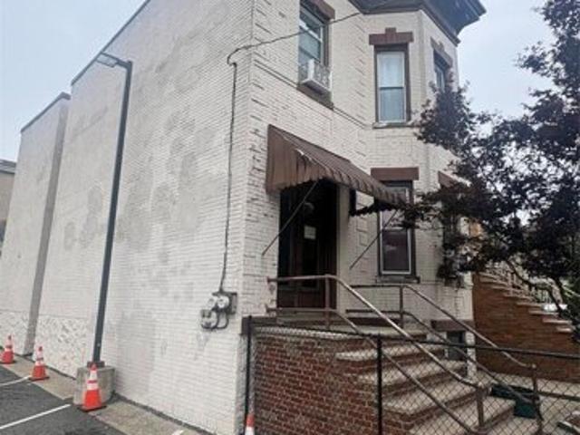 House for sale in Fairview, New Jersey