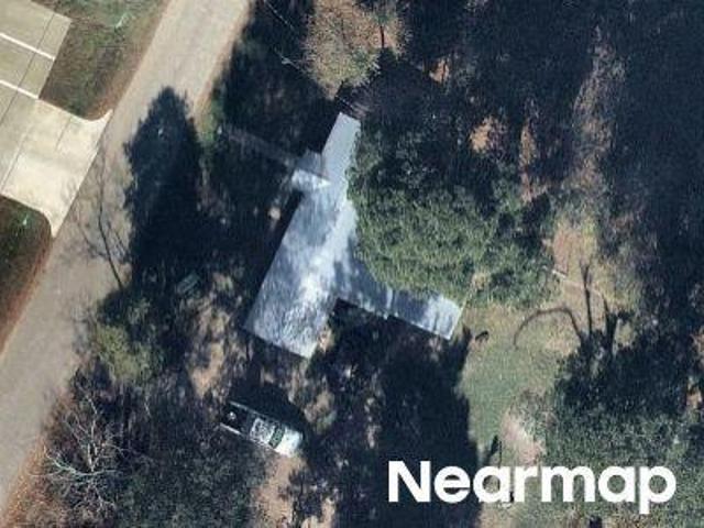House for sale in De Kalb, Texas