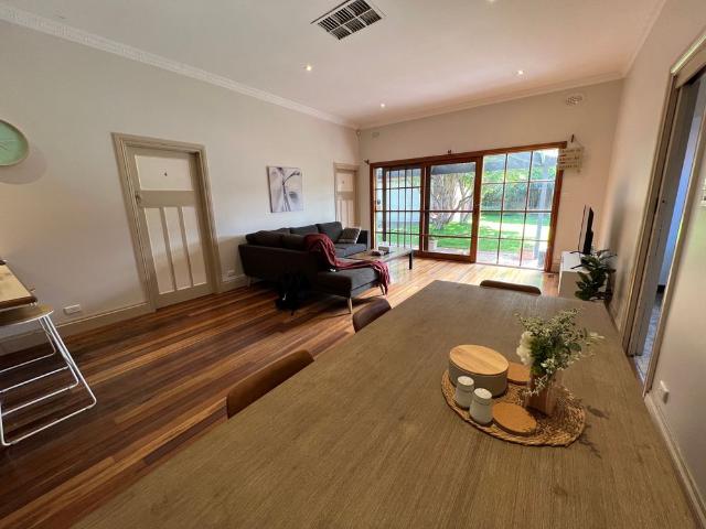 Room for rent in Camerons Creek, Victoria
