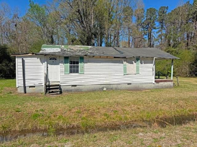 House for sale in Rowland, North Carolina