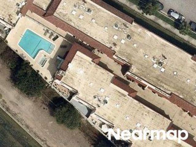 Condo for sale in Canoga Park, California