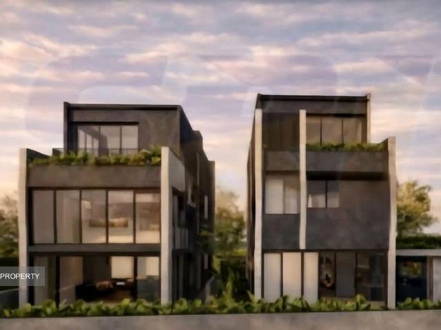 Detached House for sale in Holland