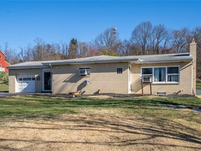 House for sale in Carnegie