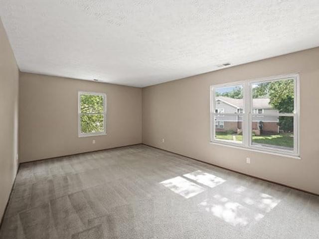 Apartment for rent in Newark