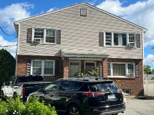 House for sale in Cos Cob, Connecticut