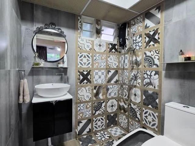 Detached House for sale